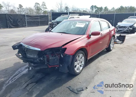 2013 Chrysler 200 Touring из США, поврежденный, VIN 1C3CCBBB6DN516570